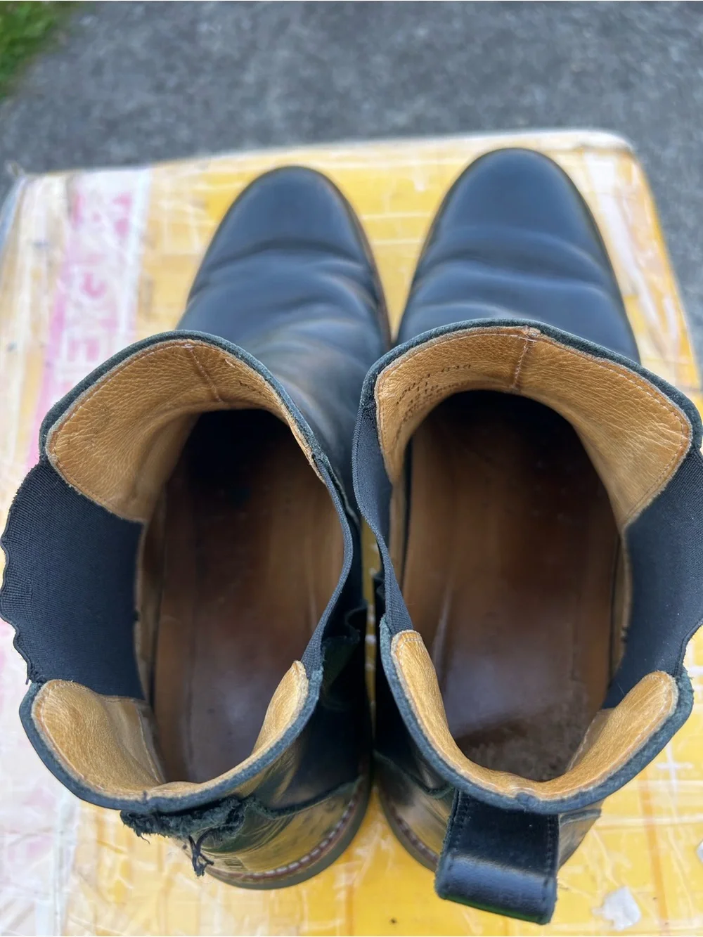 Vibram M2071-048 Men’s Black Leather Slip On Chelsea Boots Size 11